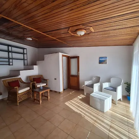 Casa Angelmar בית נופש *